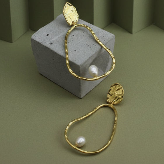 Irregular Pearl Drop Earrings
