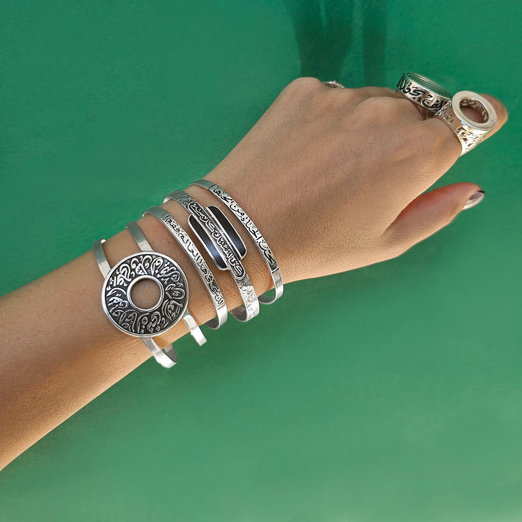 Hollow Bracelet