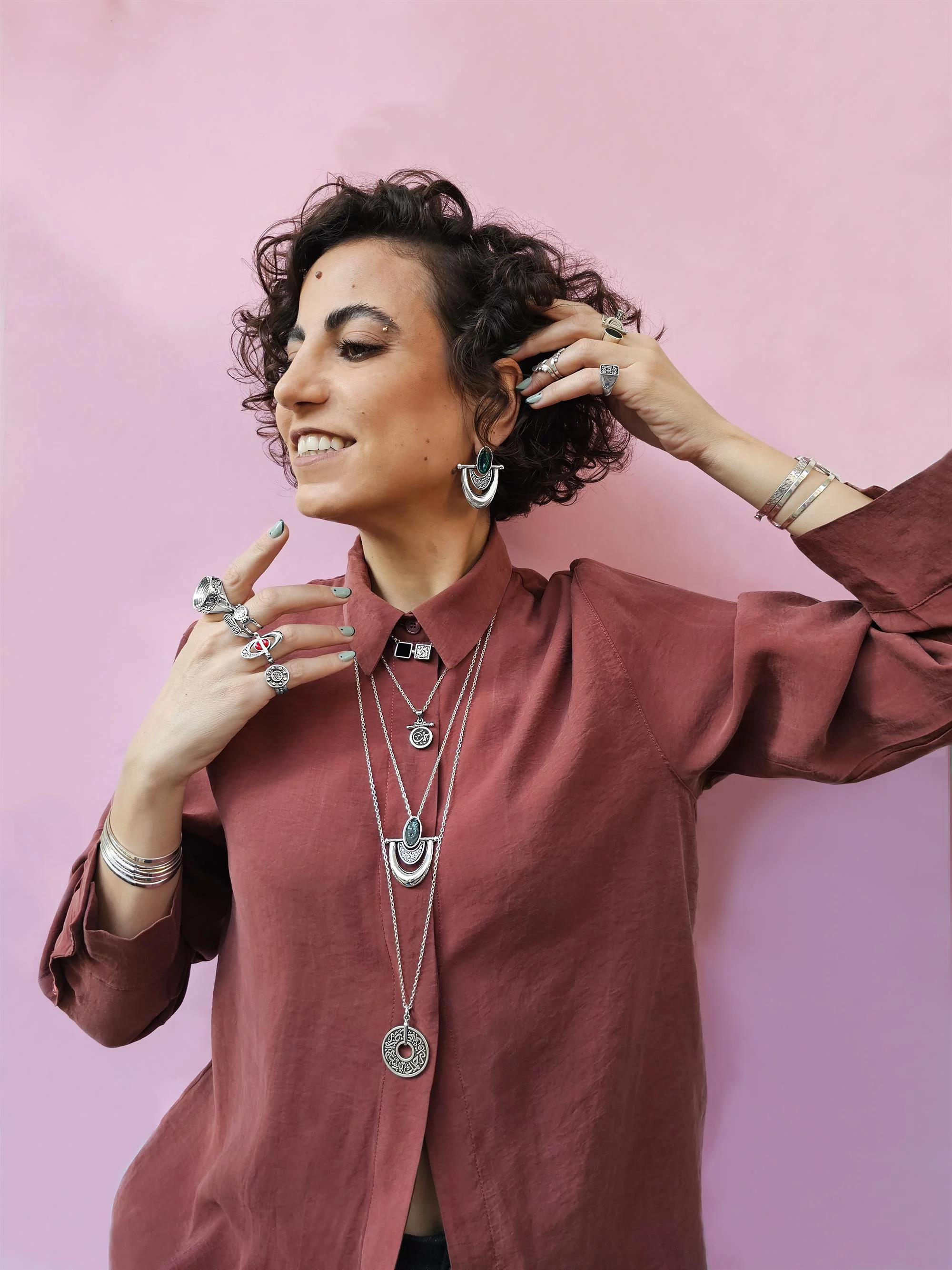 Classical Love - حب Necklace