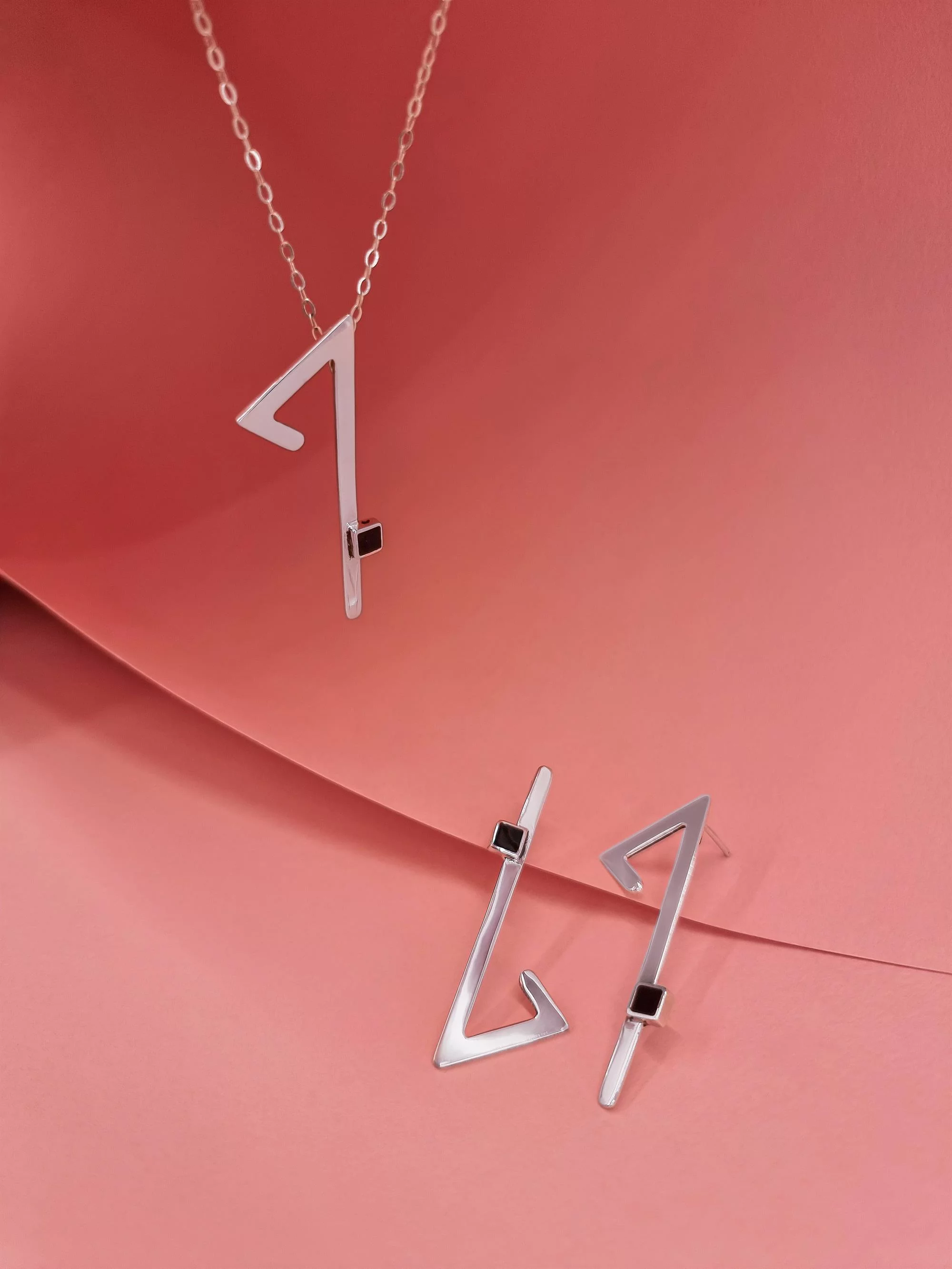 Houbb Earrings