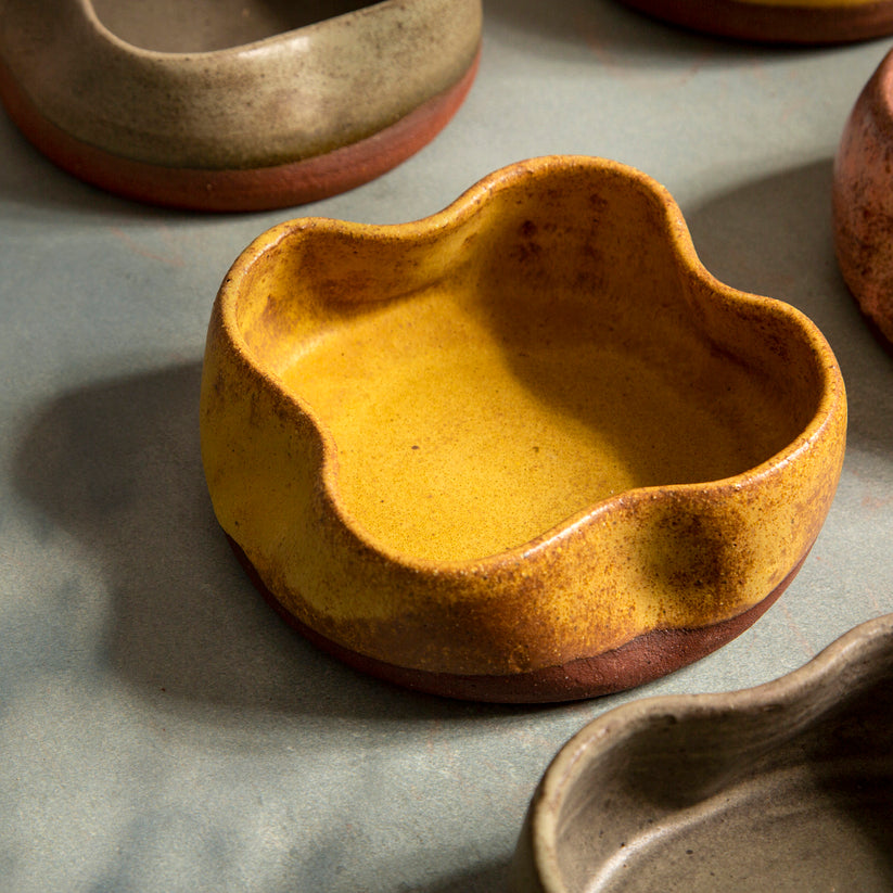 Pinched bowls