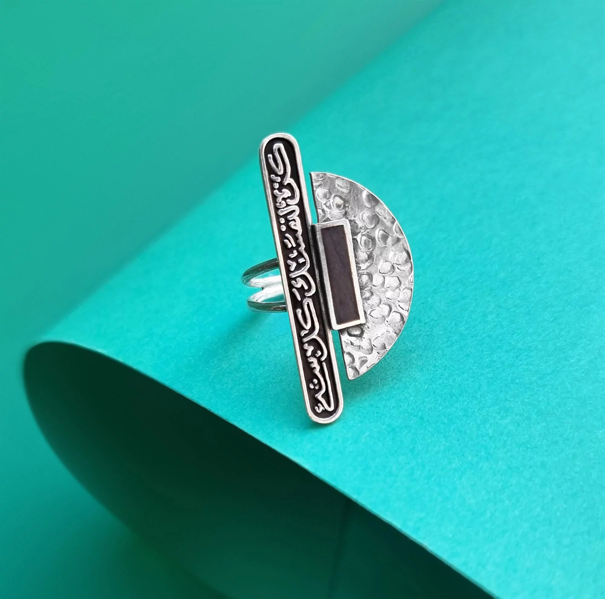 Vertical Sunset ring